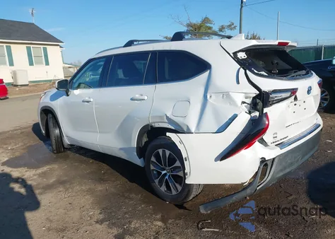 2022 Toyota Highlander Hybrid Xle из США, поврежденный, VIN 5TDGBRCH5NS548272